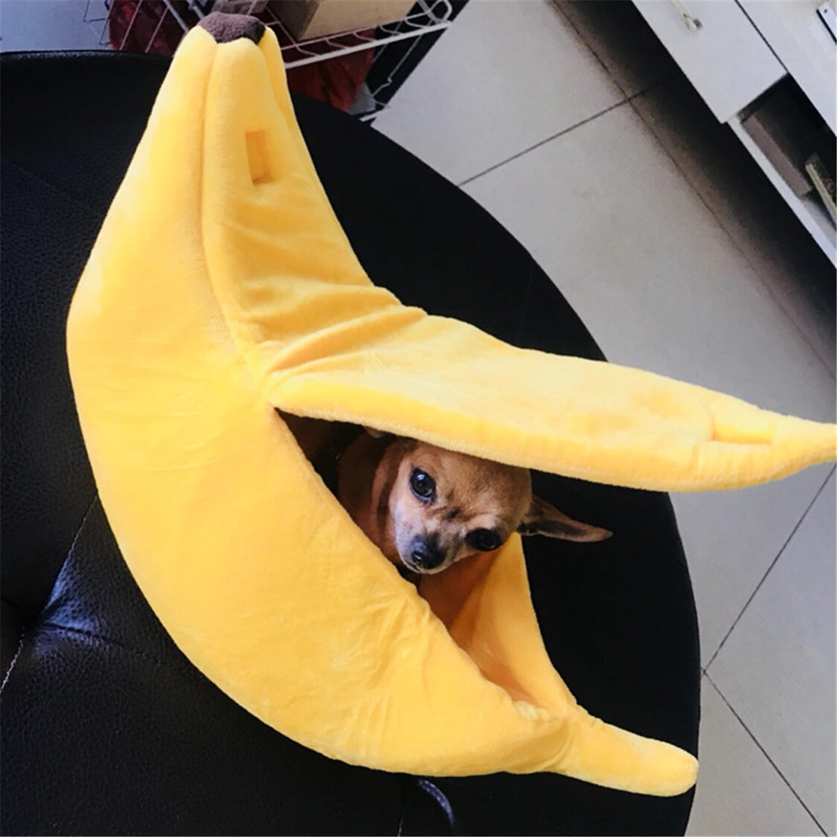 Banana Pet Bed – Cozy Hideout for Cats & Small Dogs