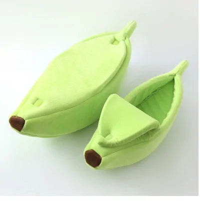Banana Pet Bed – Cozy Hideout for Cats & Small Dogs