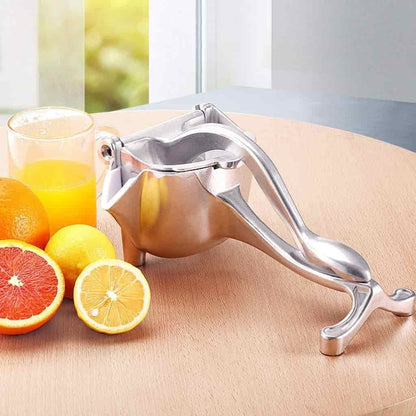 Hand Press Fruit Juicer – 99% Extraction, Zero Mess, No Power Needed