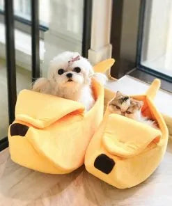 Banana Pet Bed – Cozy Hideout for Cats & Small Dogs