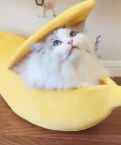 Banana Pet Bed – Cozy Hideout for Cats & Small Dogs