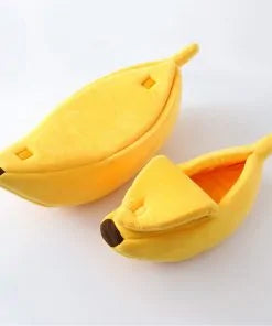 Banana Pet Bed – Cozy Hideout for Cats & Small Dogs